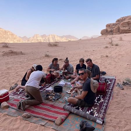 Wadi Rum Star Camp Ngoại thất bức ảnh