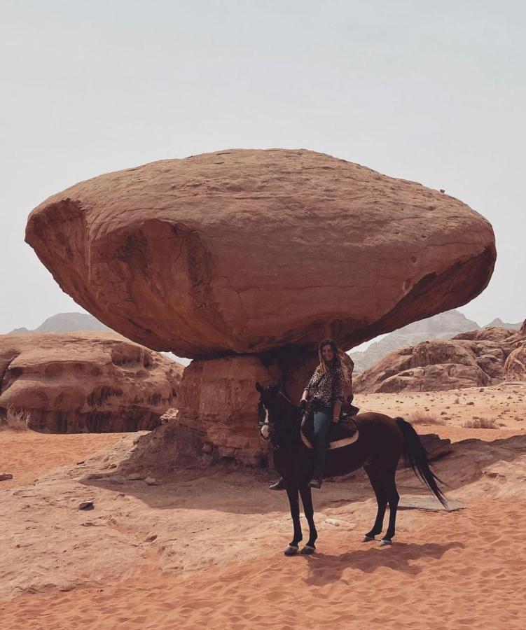 Wadi Rum Star Camp Ngoại thất bức ảnh