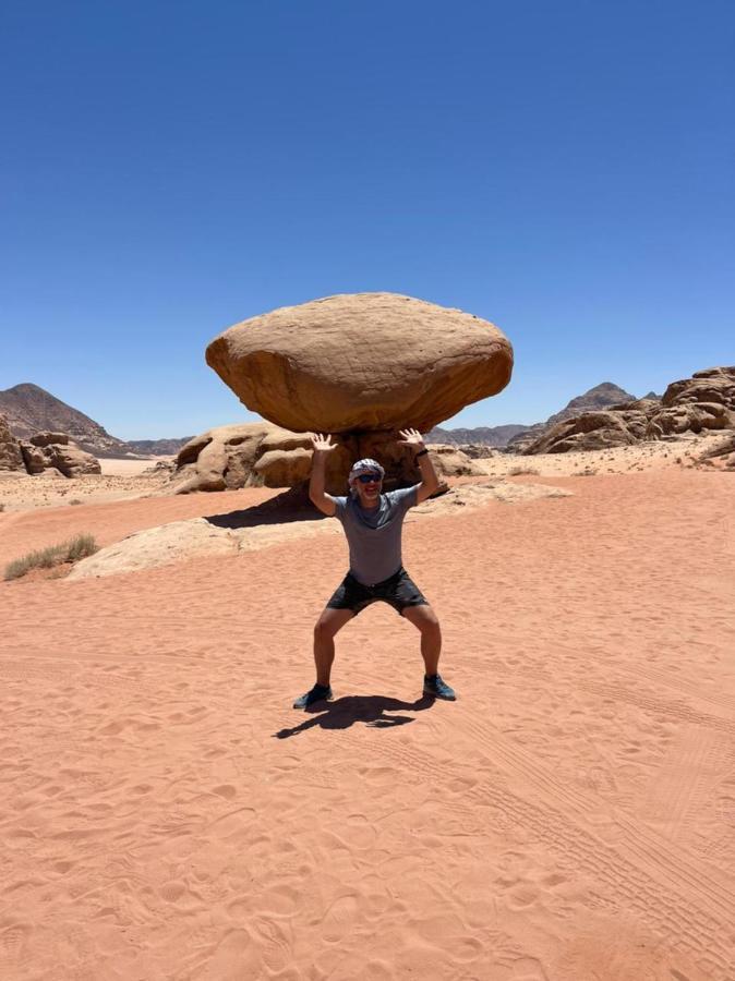 Wadi Rum Star Camp Ngoại thất bức ảnh