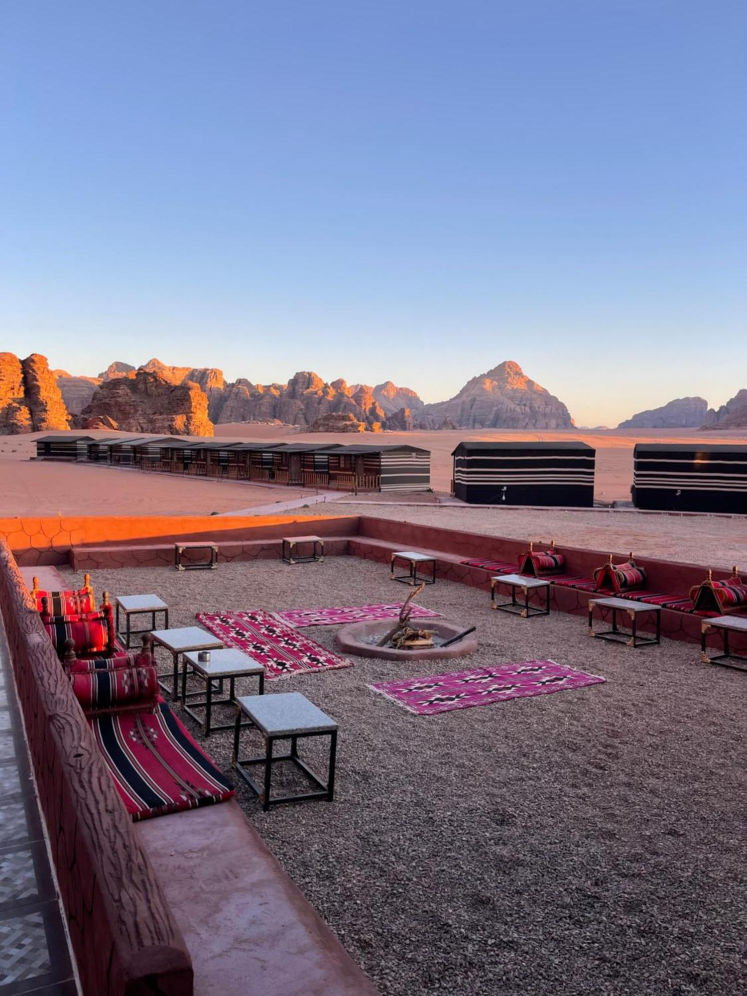 Wadi Rum Star Camp Ngoại thất bức ảnh