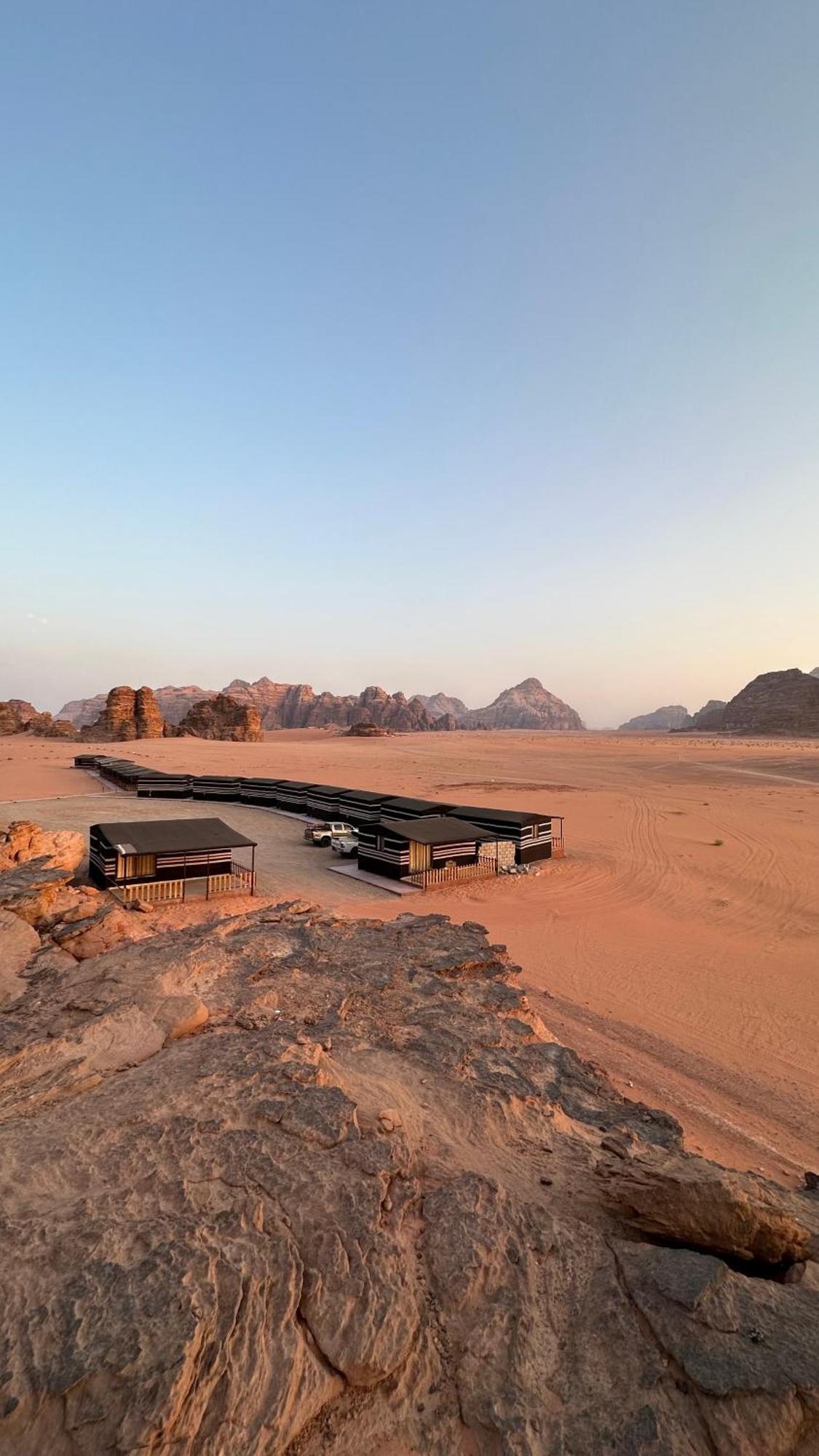 Wadi Rum Star Camp Ngoại thất bức ảnh