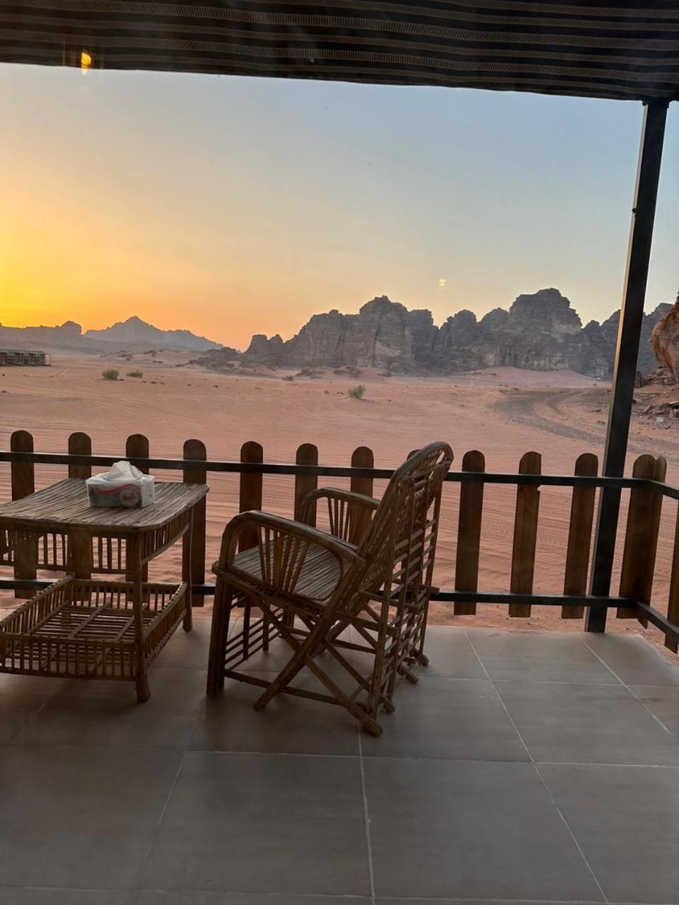 Wadi Rum Star Camp Ngoại thất bức ảnh