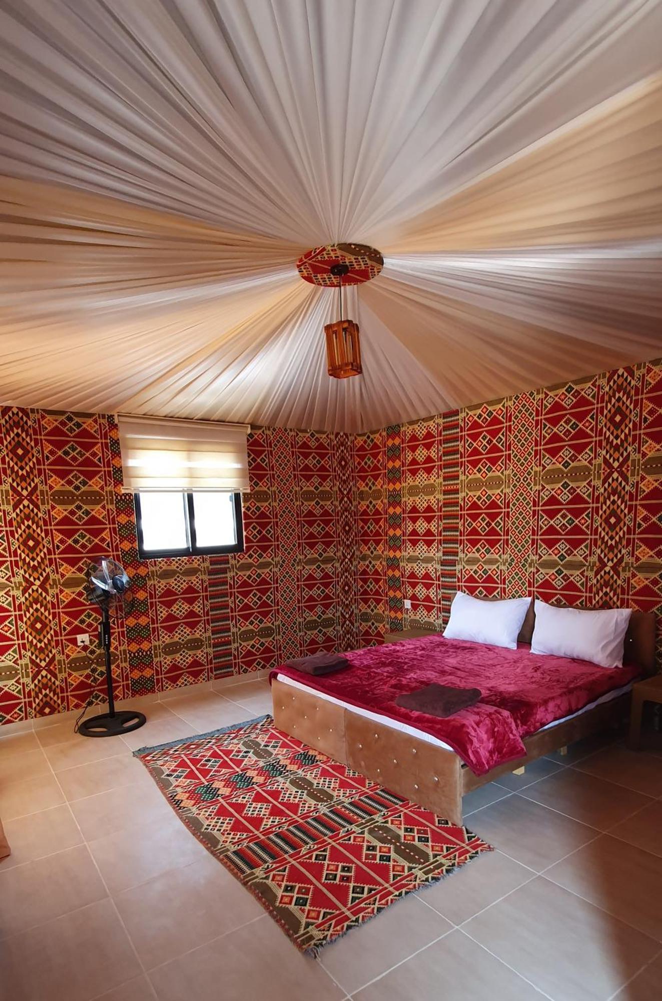 Wadi Rum Star Camp Ngoại thất bức ảnh
