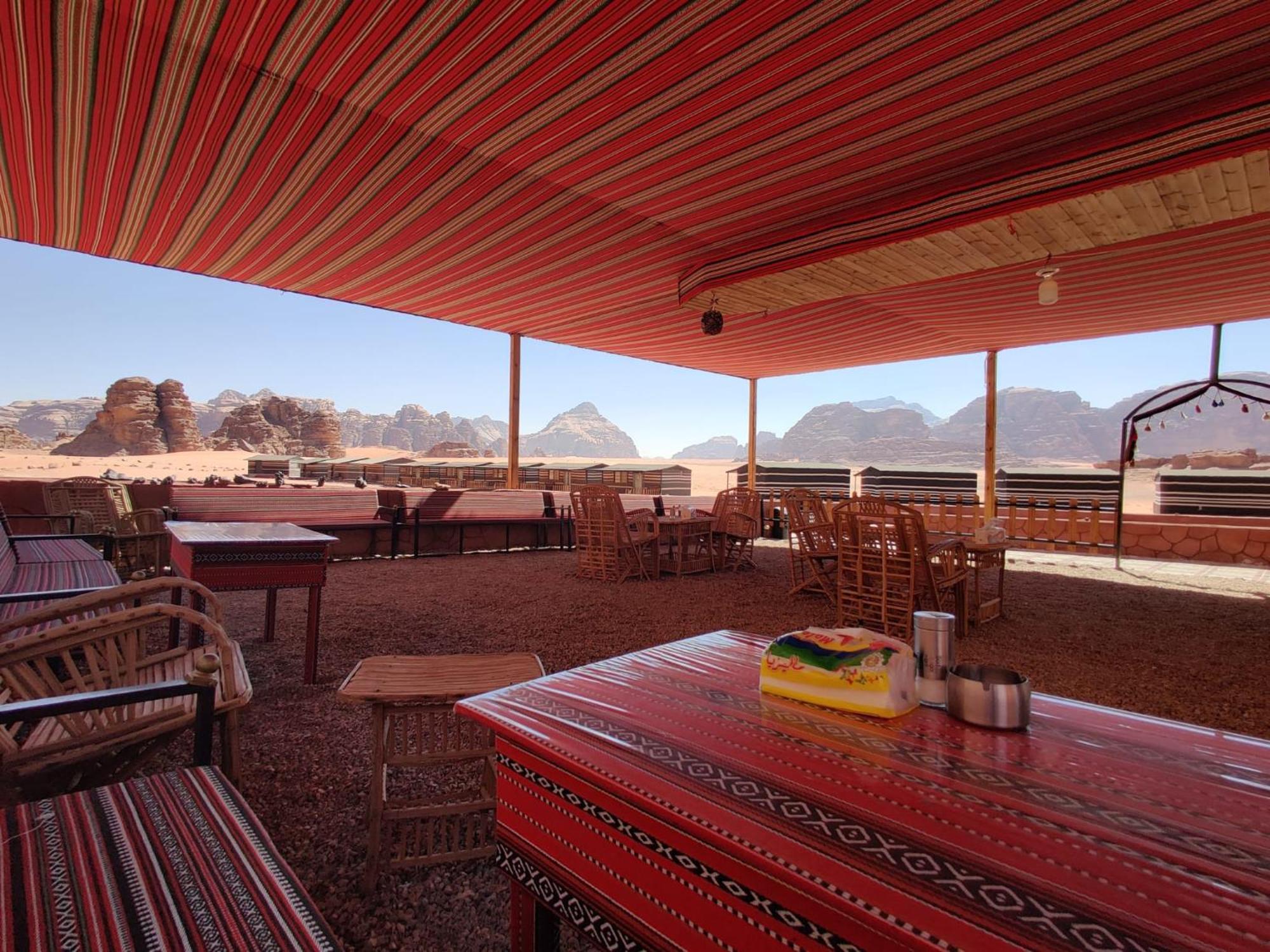 Wadi Rum Star Camp Ngoại thất bức ảnh